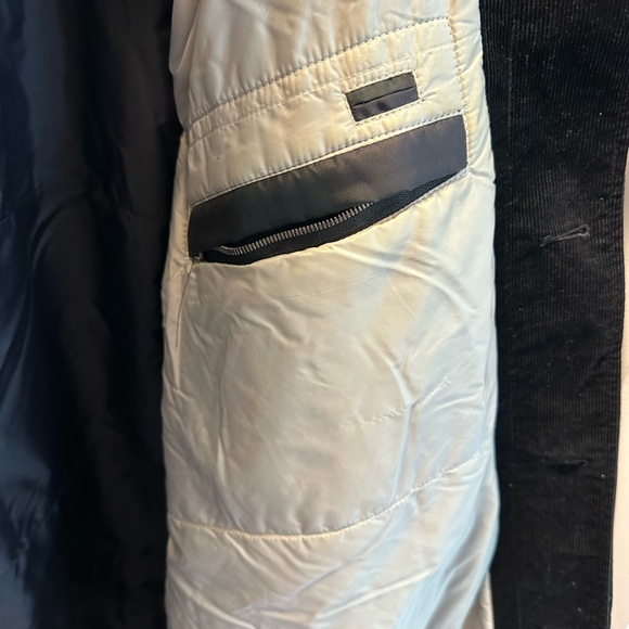 FACONNABLE RAIN COAT….VERY DURABLE AND WARM IN A WET COLD RAIN…FITS L/XL/XXL - Picture 6 of 8